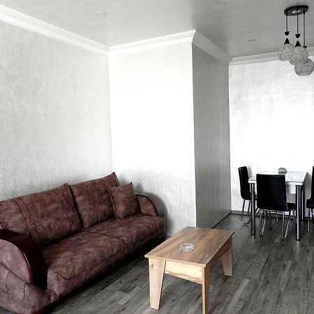 Penthouse Apartment In 巴统 外观 照片