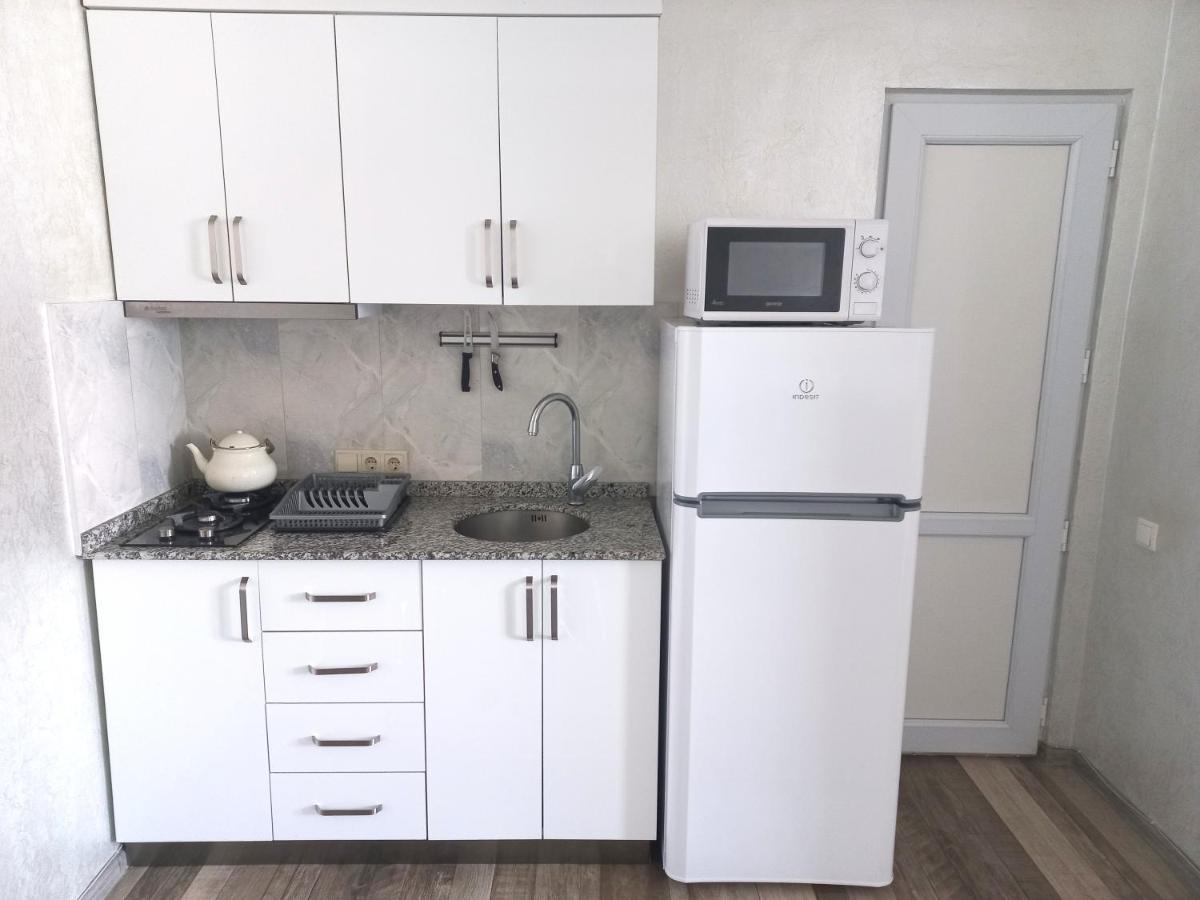 Penthouse Apartment In 巴统 外观 照片